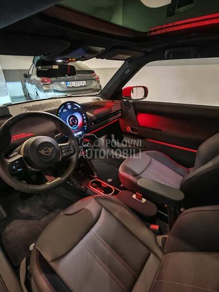 MINI Cooper coper se