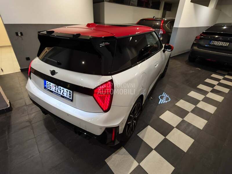 MINI Cooper coper se