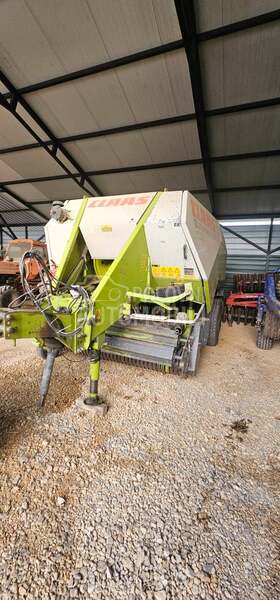 Claas Quadrant 2200