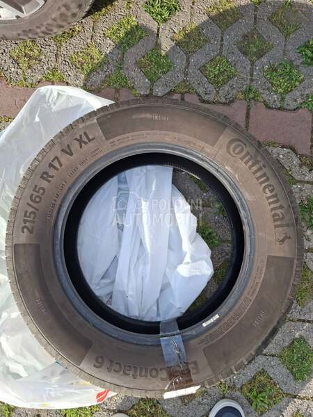 Continental 215/65 R17 Letnja