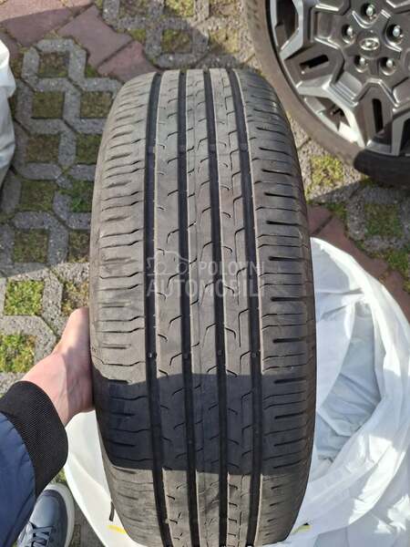 Continental 215/65 R17 Letnja