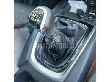 Ručica menjača za Nissan X-Trail od 2013. do 2022. god.