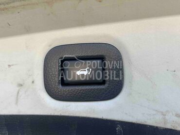 Prekidač gepek vrata za Nissan X-Trail od 2013. do 2022. god.