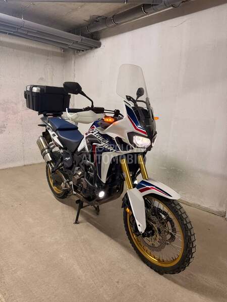 Honda crf 1000l africa twin dtc