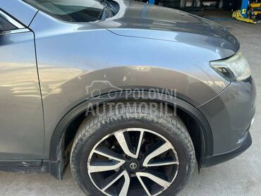 Krilo desno sivo za Nissan X-Trail od 2013. do 2022. god.