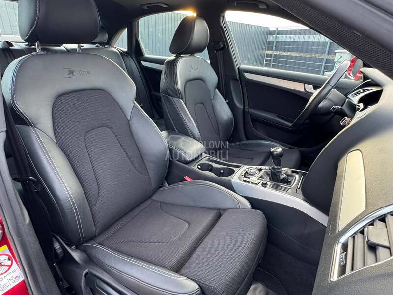 Audi A4 1.8 S LINE