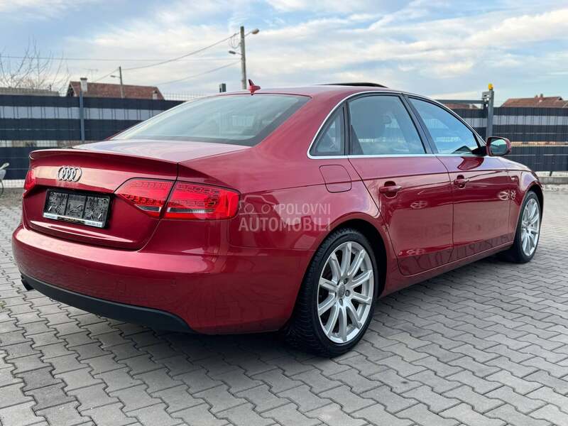 Audi A4 1.8 S LINE
