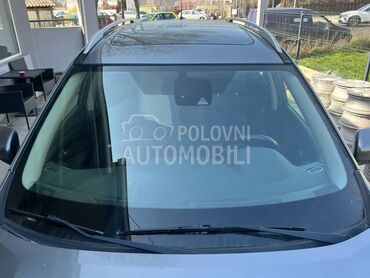 Šoferšajbna za Nissan X-Trail od 2013. do 2022. god.