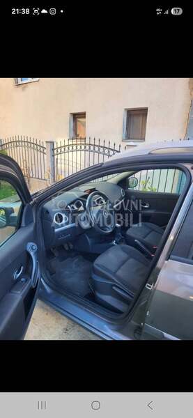 Renault Clio 12i
