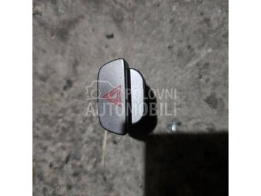 Prekidač za sva 4 migavca za Ford Focus od 2008. do 2011. god.