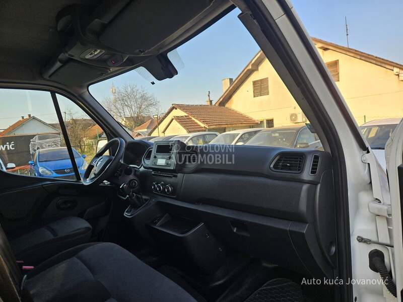 Renault Master 2.3 dci