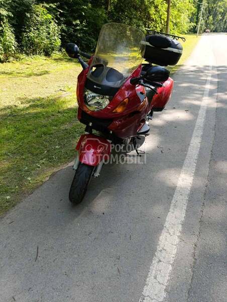 Honda NT 650 V Dauvile