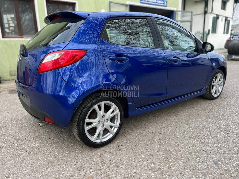 Mazda 2 1.5 CH