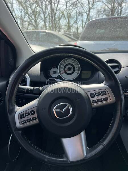 Mazda 2 1.5 CH