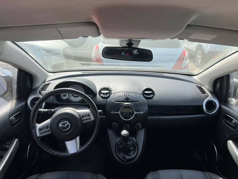 Mazda 2 1.5 CH