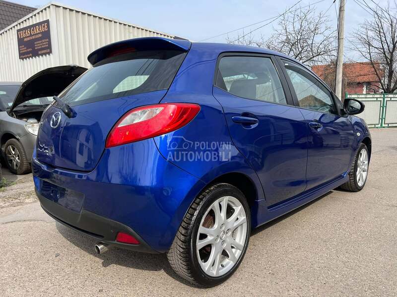 Mazda 2 1.5 CH