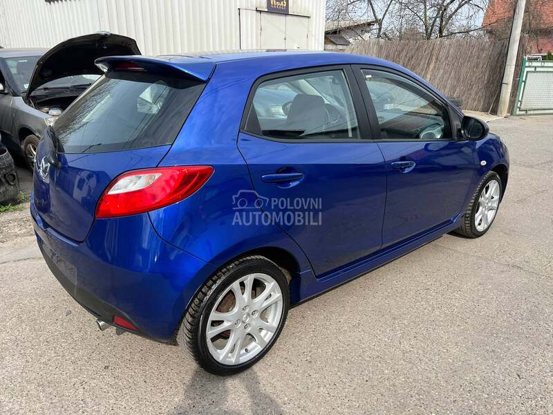 Mazda 2 1.5 CH