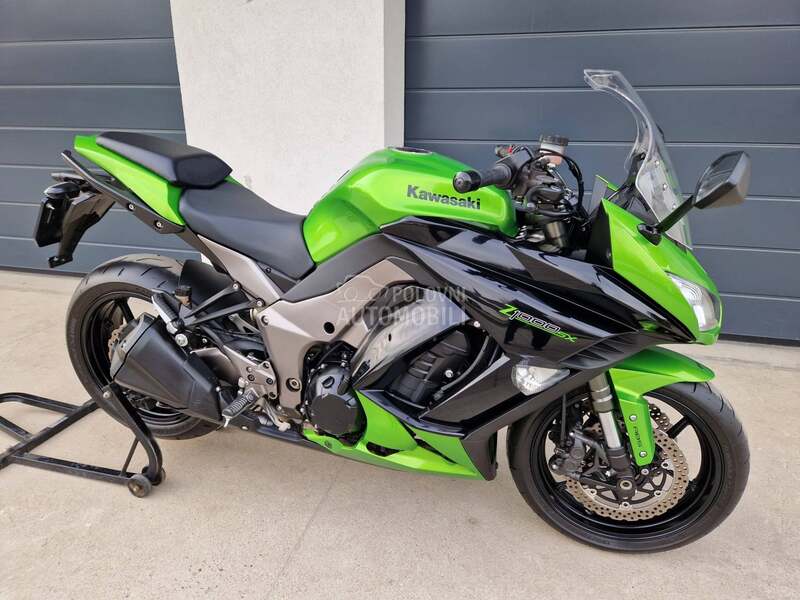Kawasaki Z1000SX CH