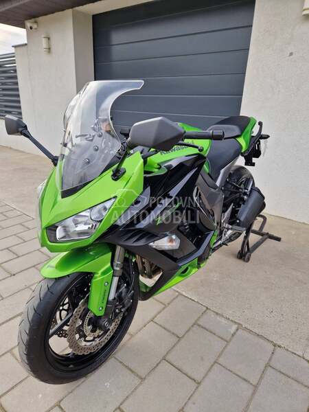 Kawasaki Z1000SX CH
