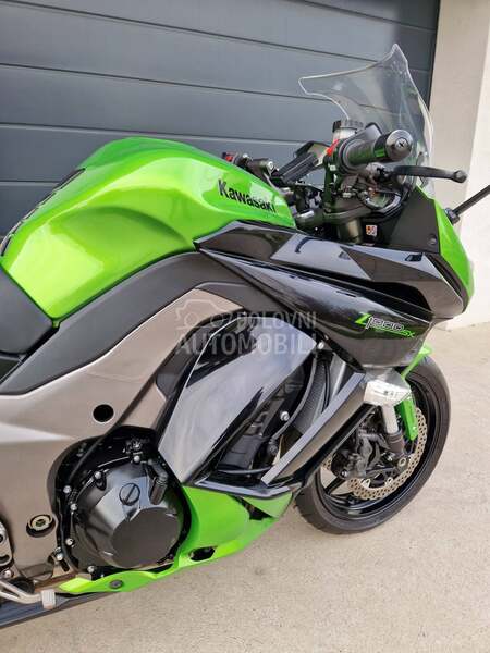 Kawasaki Z1000SX CH