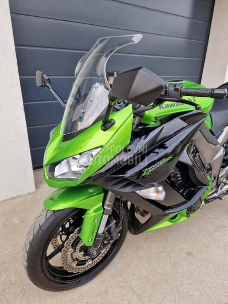 Kawasaki Z1000SX CH