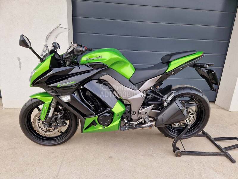 Kawasaki Z1000SX CH