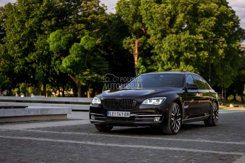 BMW 750 Ld xDrive Individual