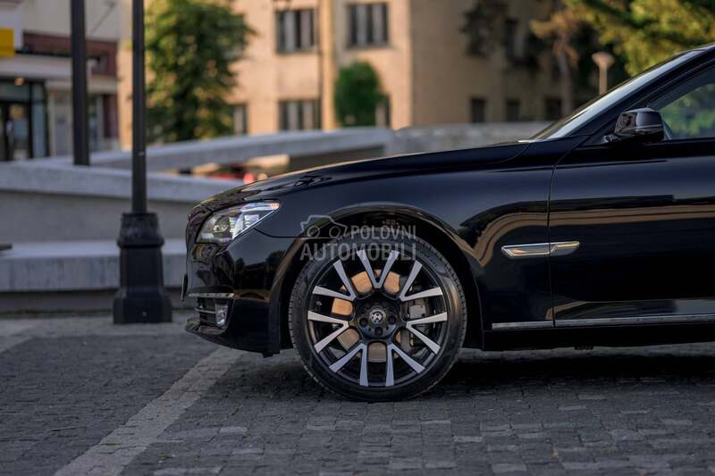 BMW 750 Ld xDrive Individual