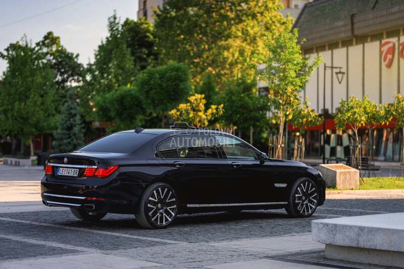BMW 750 Ld xDrive Individual