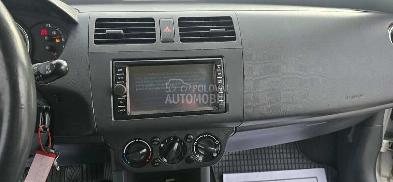 Suzuki Swift 1.3 CH 4X4