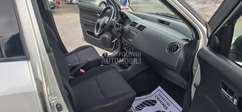 Suzuki Swift 1.3 CH 4X4