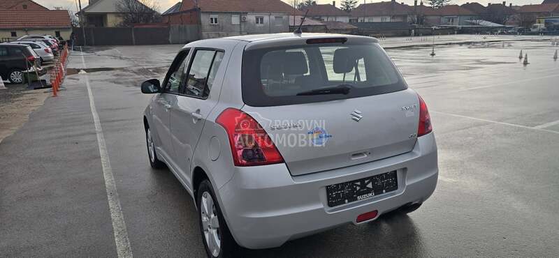 Suzuki Swift 1.3 CH 4X4