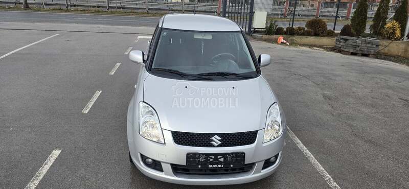 Suzuki Swift 1.3 CH 4X4