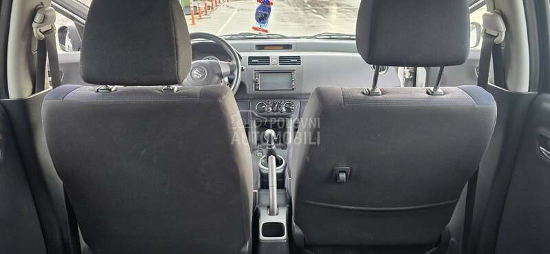 Suzuki Swift 1.3 CH 4X4