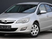 Opel Astra J 1.6 / SERVIS / REG