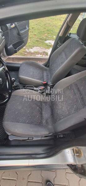Opel Astra G 