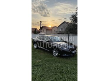 Škoda Superb 2.0 TDI DSG