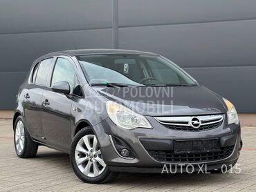 Opel Corsa D 1.2 B // COSMO