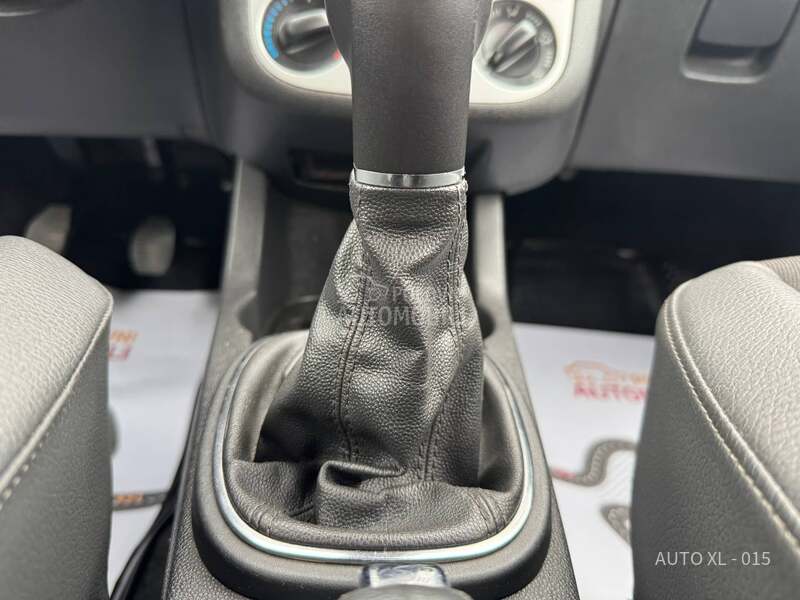 Opel Corsa D 1.2 B // COSMO