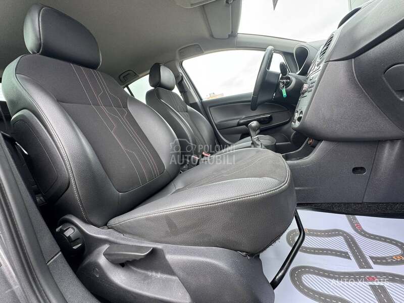 Opel Corsa D 1.2 B // COSMO