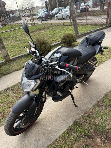 Yamaha mt125