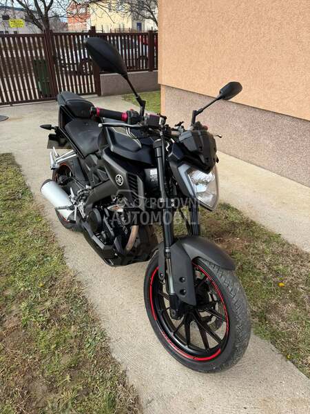 Yamaha mt125