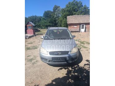 Ford C-Max 18
