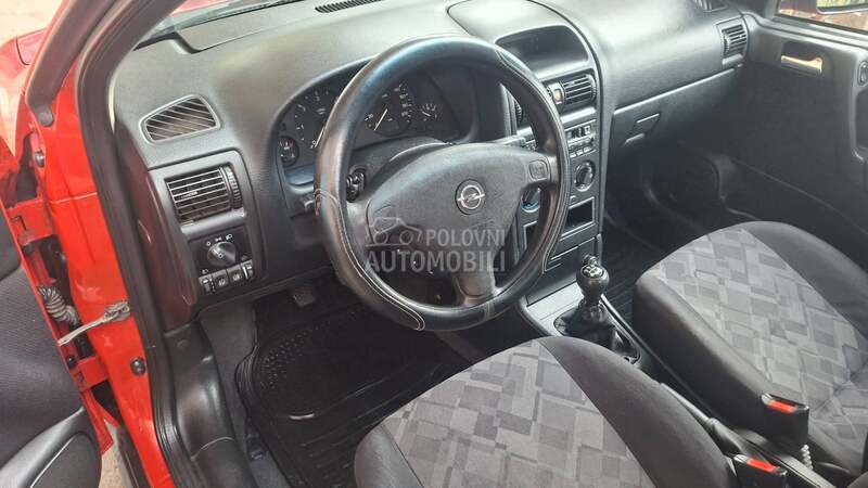 Opel Astra G 
