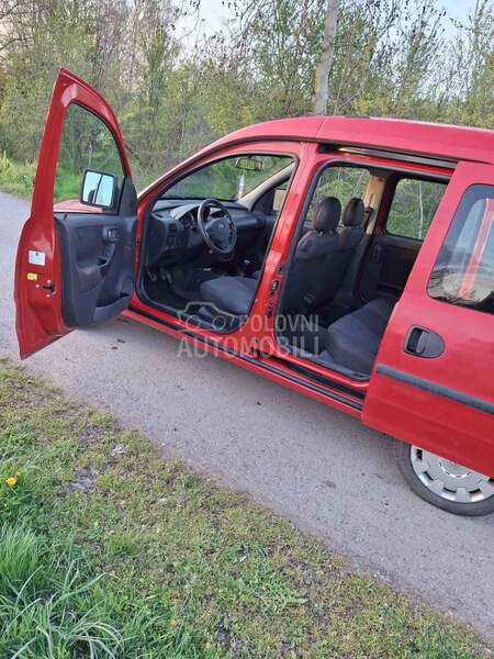 Opel Combo 