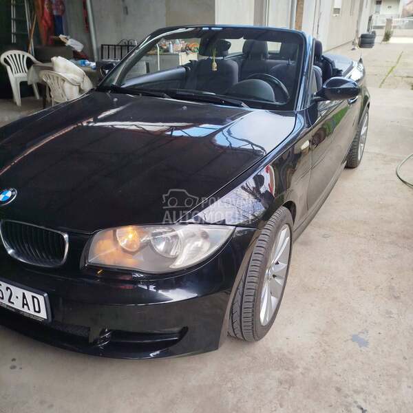 BMW 120 E88