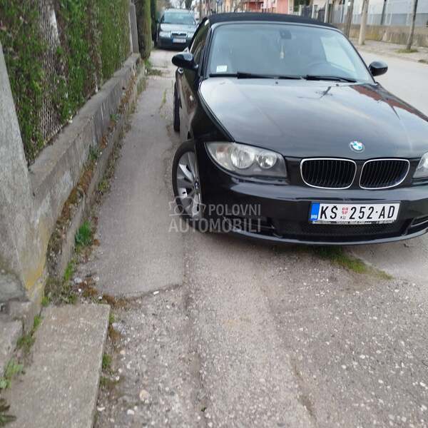 BMW 120 E88