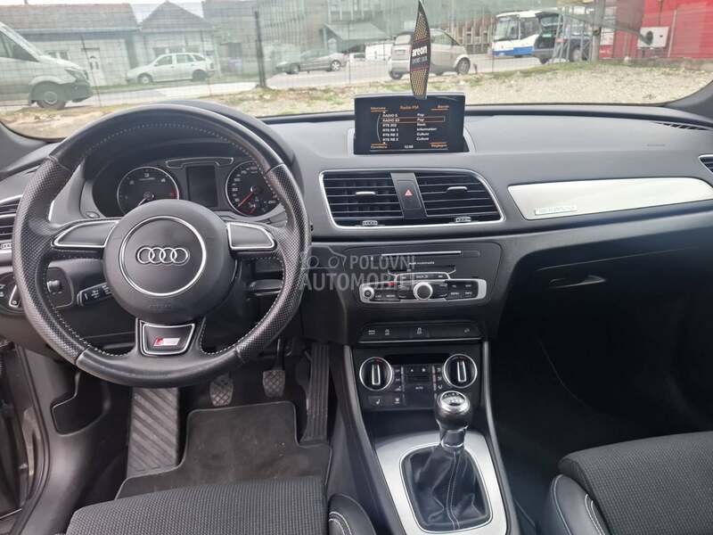 Audi Q3 