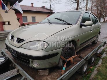 branik za Renault Megane od 1997. do 2003. god.