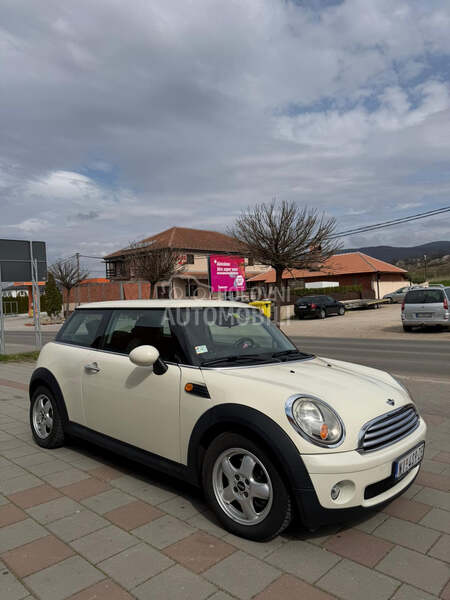 MINI Cooper 1.6